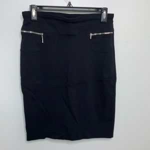 Slim fit skirt